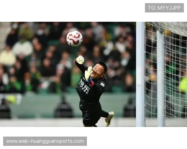 韩佳奇伤愈归队，国安门将竞争加剧